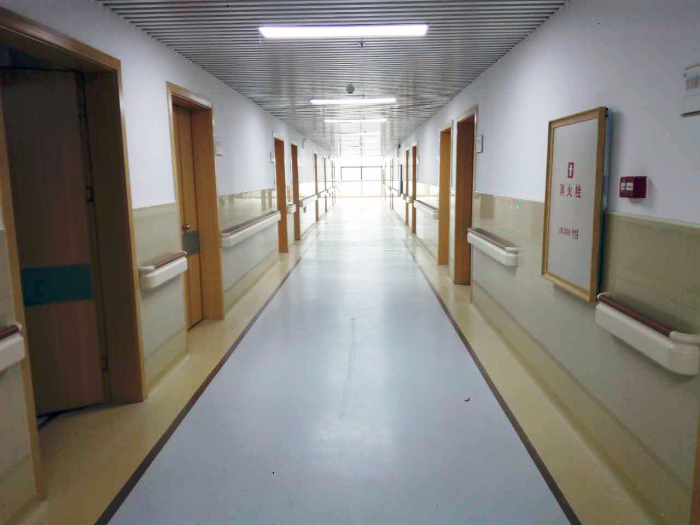 關于醫(yī)院走廊防撞扶手的一些簡單問答